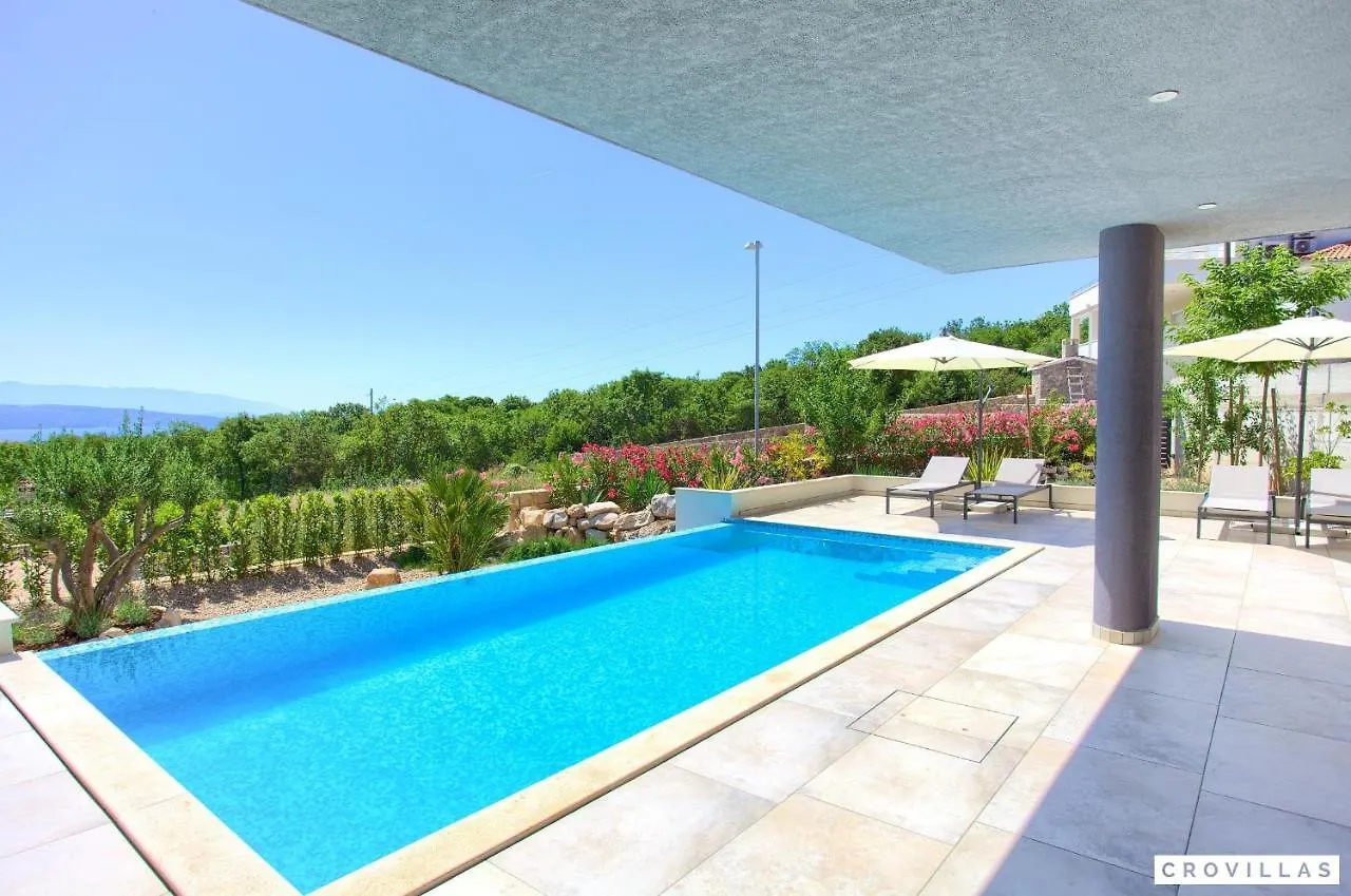 Silente Villa Salatic