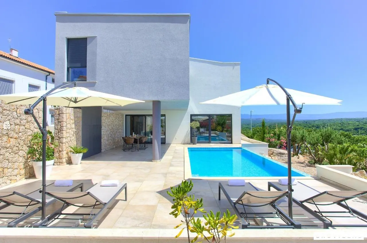 Silente Villa Salatic