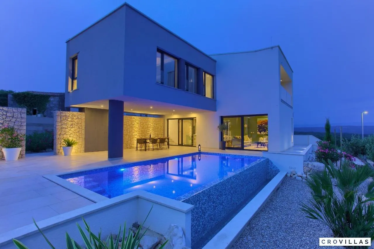 Silente Villa Salatic